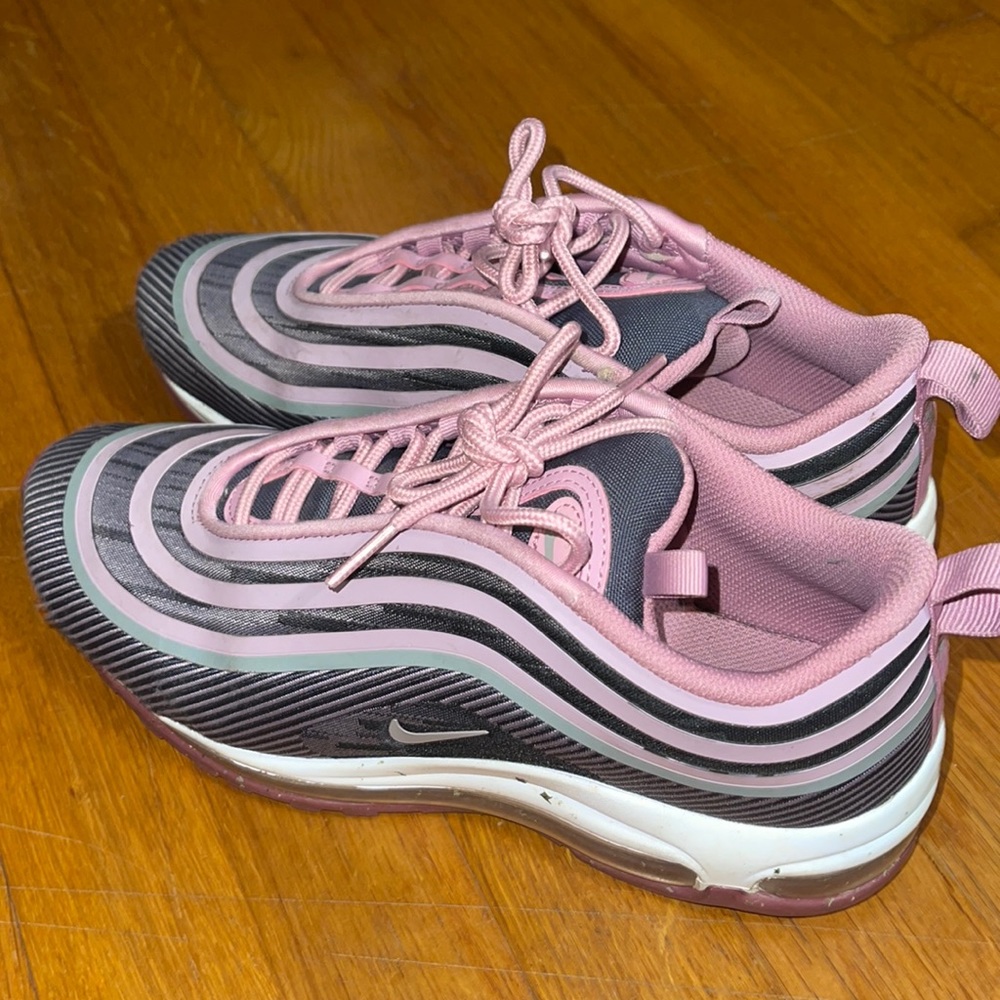 Nike air max 97 Size 7Y
